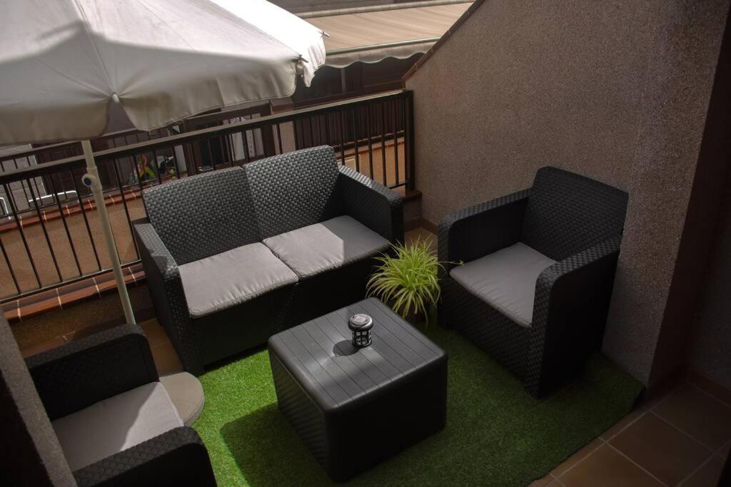 Duplex In Quiet Zone, Next To Sea, Fast Wifi Apartment El Medano  Exterior photo